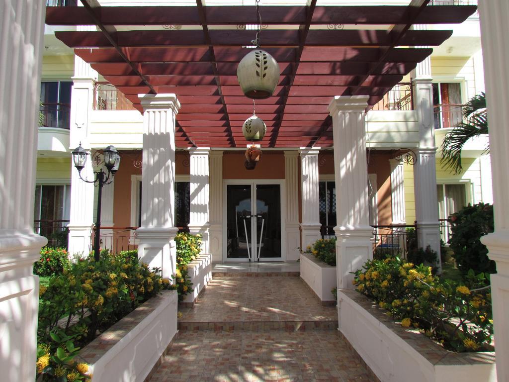 Hotel Dominicana Plus بافارو المظهر الخارجي الصورة