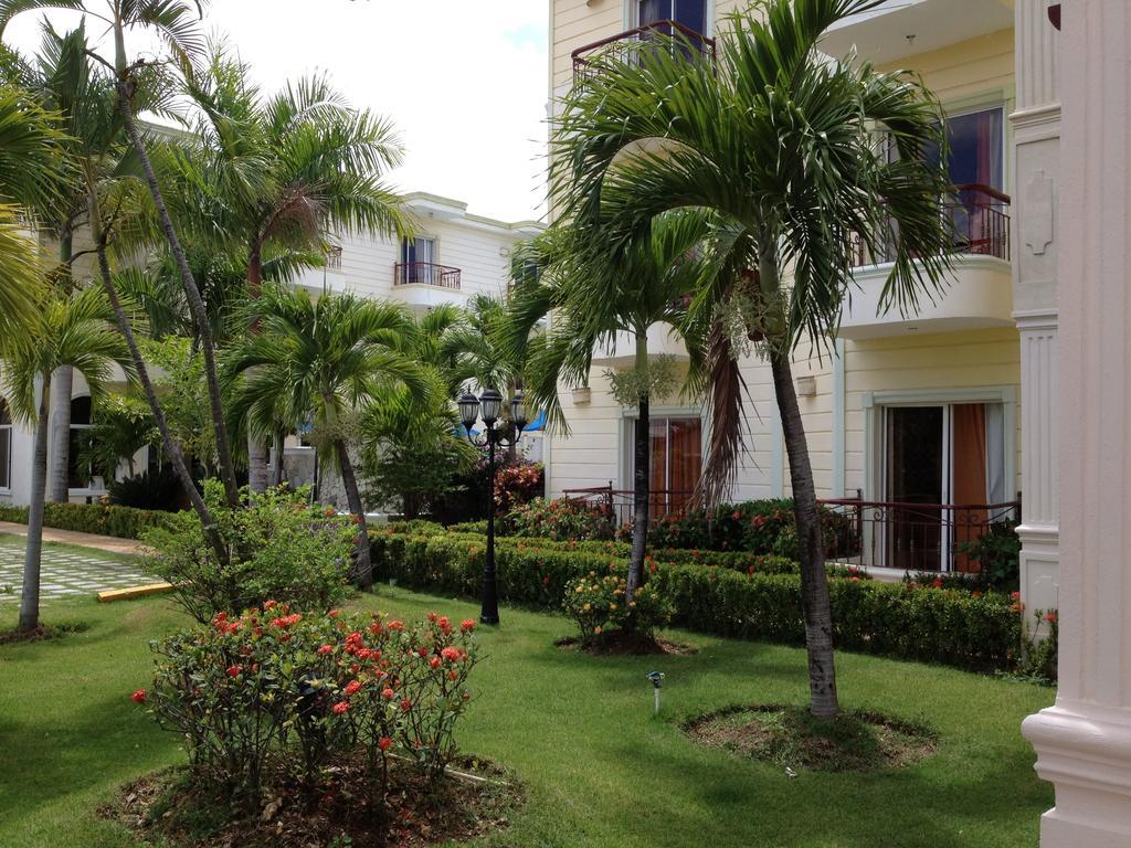 Hotel Dominicana Plus بافارو المظهر الخارجي الصورة