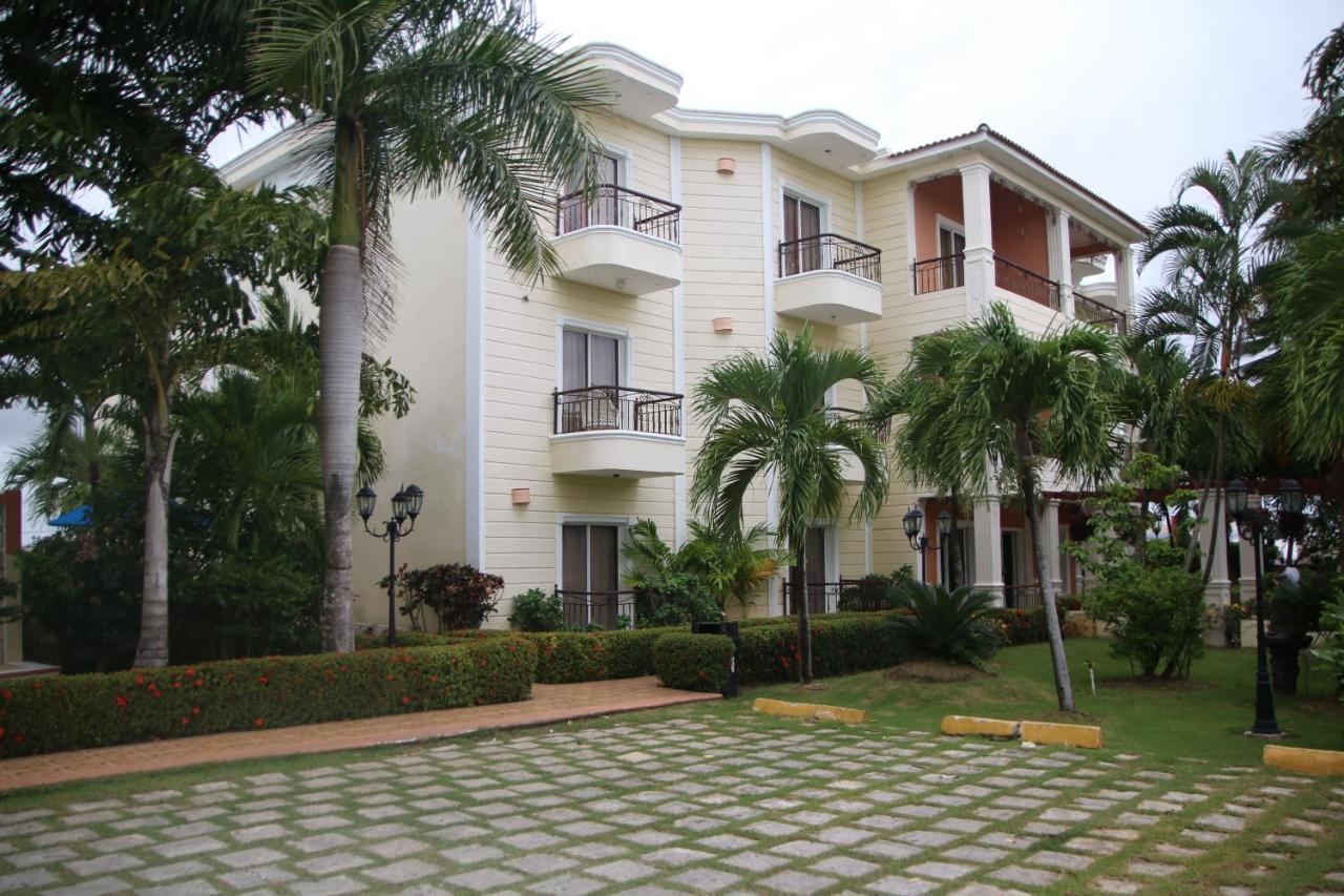 Hotel Dominicana Plus بافارو المظهر الخارجي الصورة