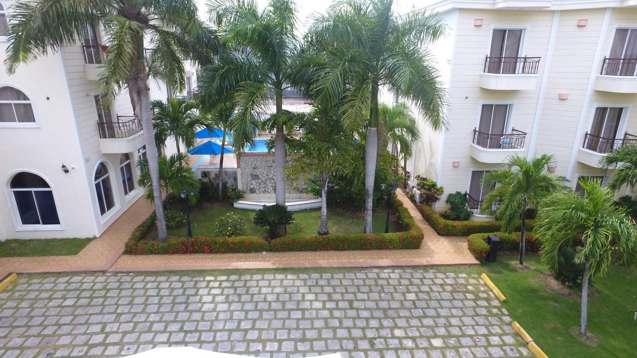 Hotel Dominicana Plus بافارو المظهر الخارجي الصورة